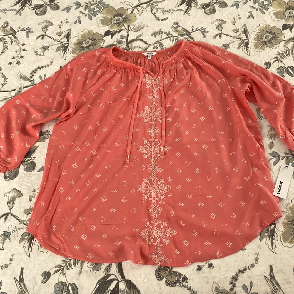 🆕NWT SONOMA TUNIC BLOUSE-Coral w/ white embroidery Size L